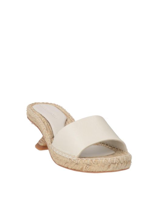 Paloma Barceló Natural Sandals