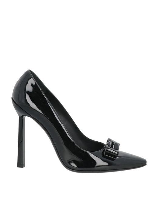 Ferragamo Black Pumps