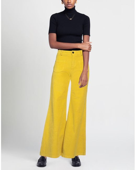 Pantalone di Another Label in Yellow