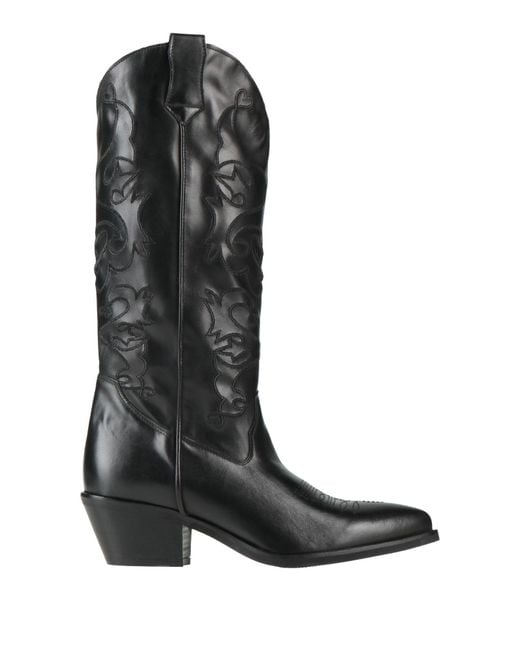 Ovyè Black Boot Leather