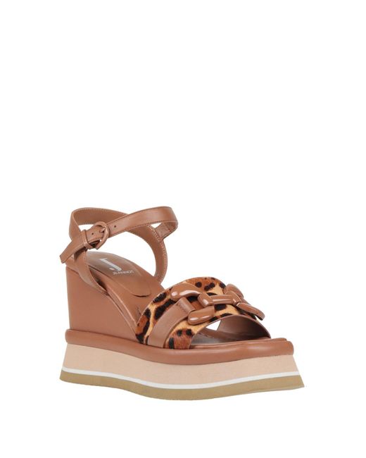 Jeannot Brown Sandals