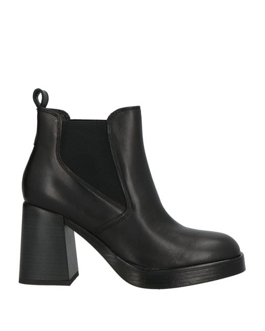 Fabbrica Dei Colli Black Ankle Boots