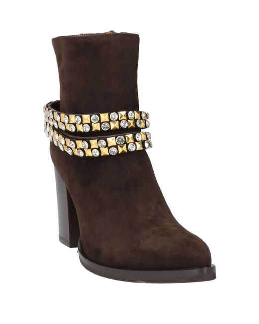 Ovyè Black Ankle Boots