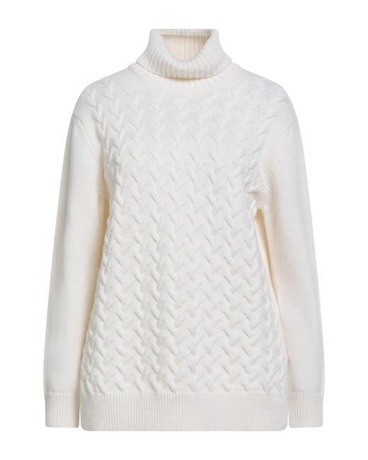 Moorer White Turtleneck