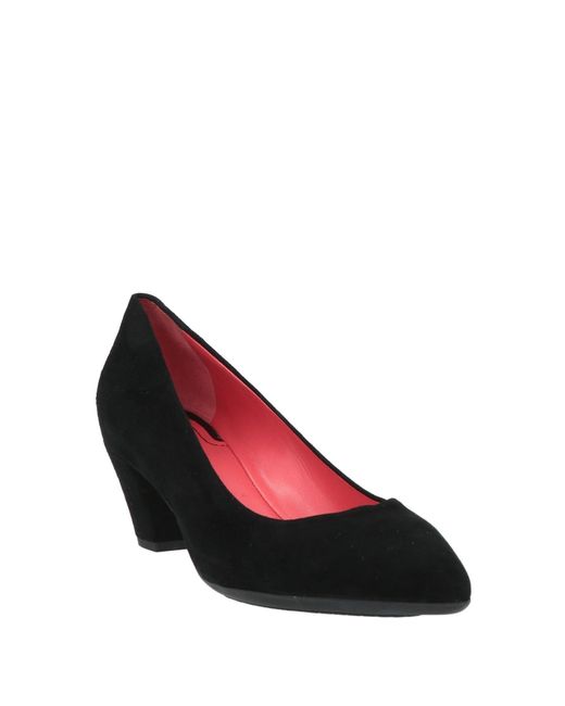 Pas De Rouge Black Pumps