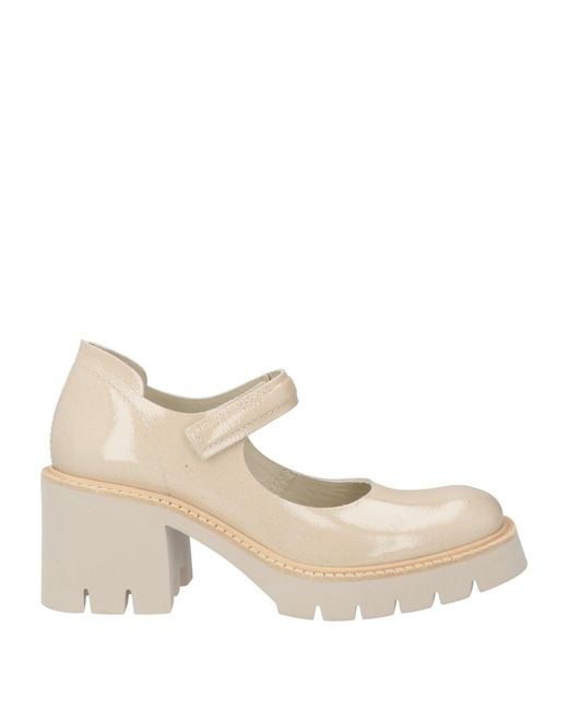 Pedro Garcia Natural Pumps