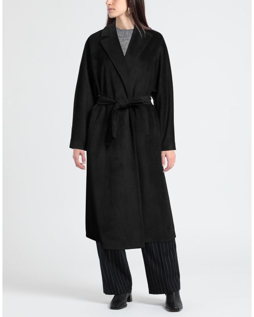 Compagnia Italiana Black Coat