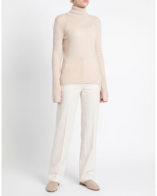Eleventy White Turtleneck
