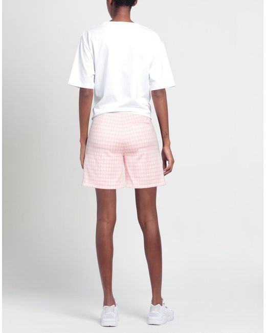 Seductive Pink Shorts & Bermudashorts