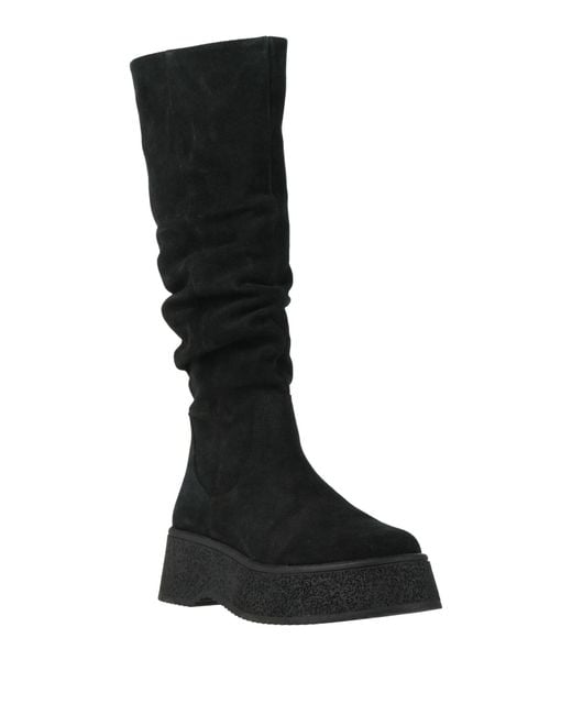 Tosca Blu Black Boot