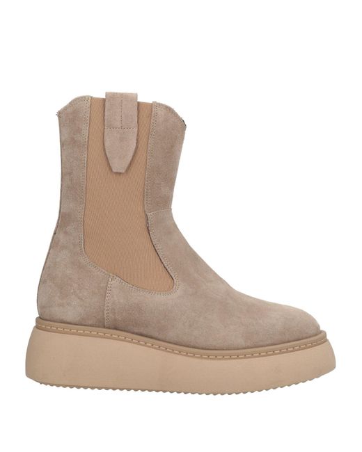 Janet & Janet Natural Ankle Boots Calfskin