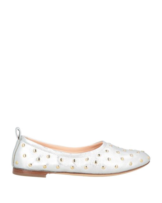 Agl Attilio Giusti Leombruni White Ballet Flats