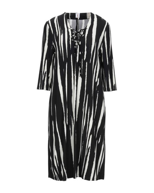 1 One Black Midi-Kleid