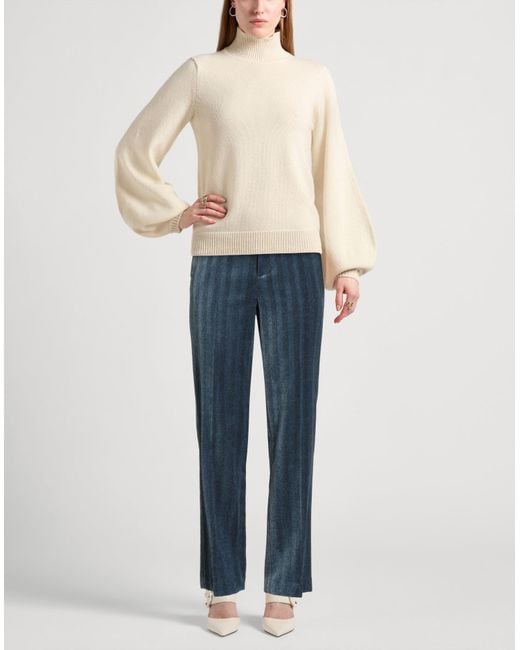 Rochas Blue Hose