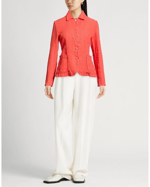 120% Lino Red Jackets