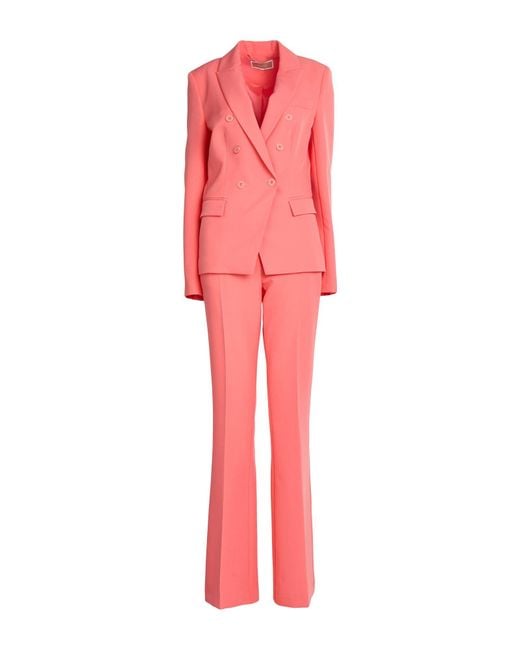 Kocca Red Suits