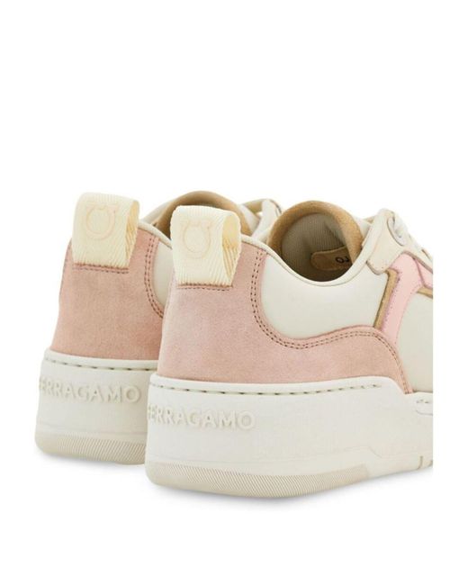 Ferragamo Pink Sneakers mit Gancini-Detail