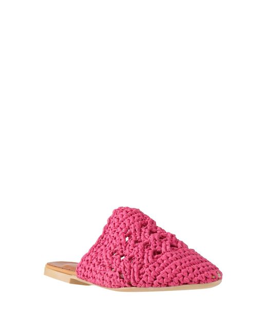 Ovyè Pink Mules & Clogs