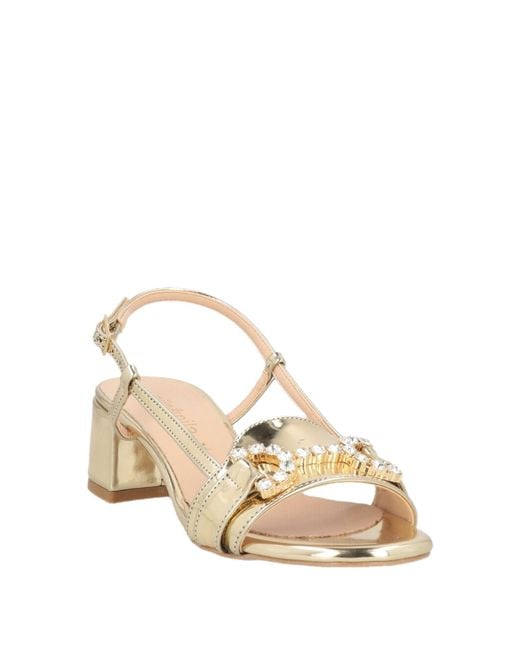 Nila & Nila Natural Sandals