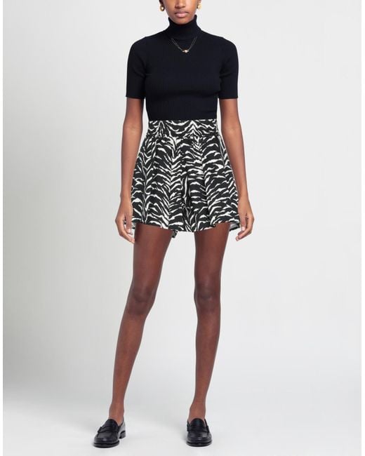 DIMORA Black Shorts & Bermudashorts