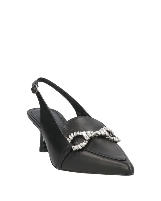 Emanuélle Vee Gray Pumps Leather