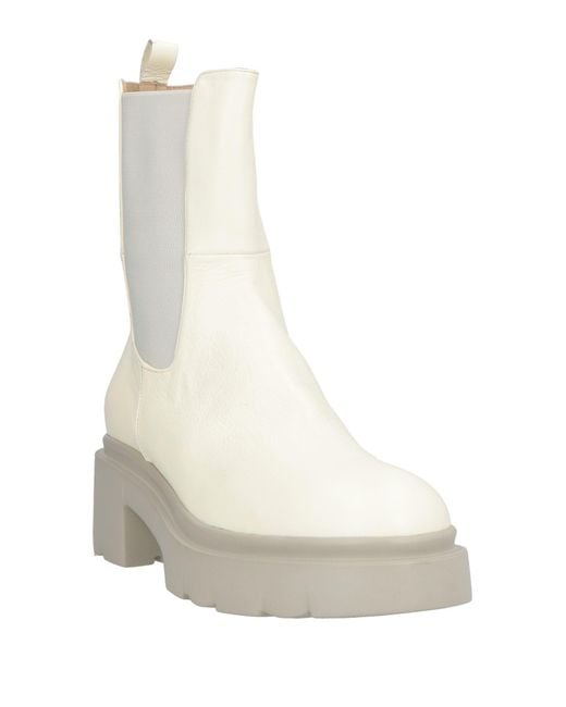 Pomme D'or White Stiefelette
