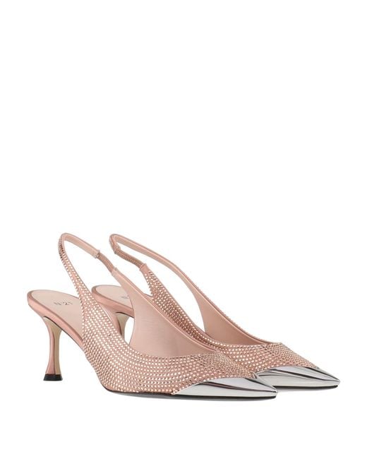 N°21 Pink Pumps