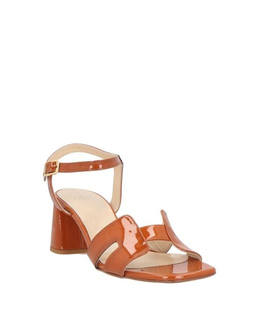 LE FABIAN Pink Sandals