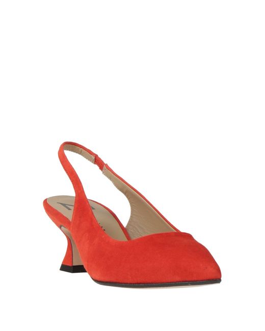 Marian Red Pumps