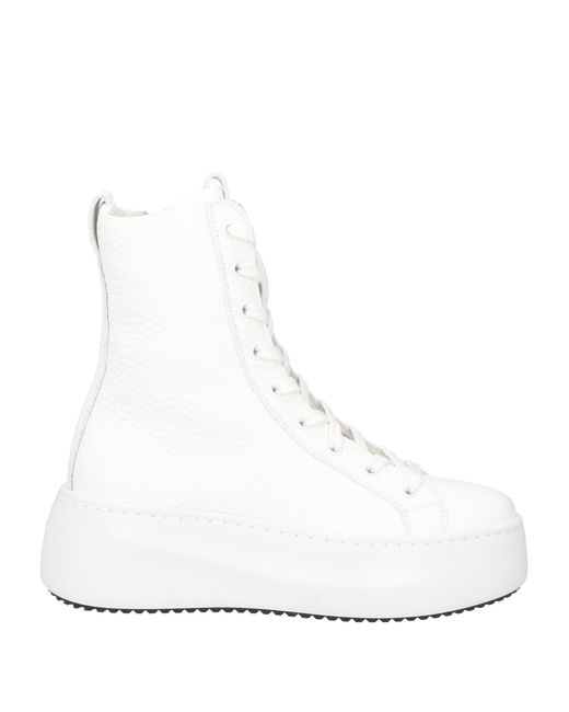 Vic Matié White Sneakers