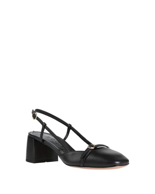 A.Bocca Black Pumps
