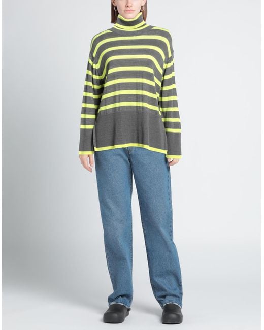 B.yu Green Turtleneck