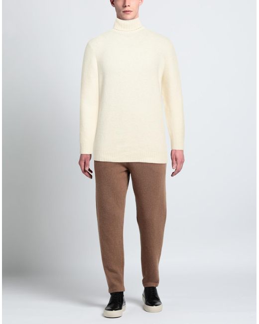 Kangra White Turtleneck for men