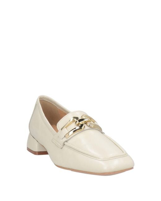 Bervicato Natural Loafers