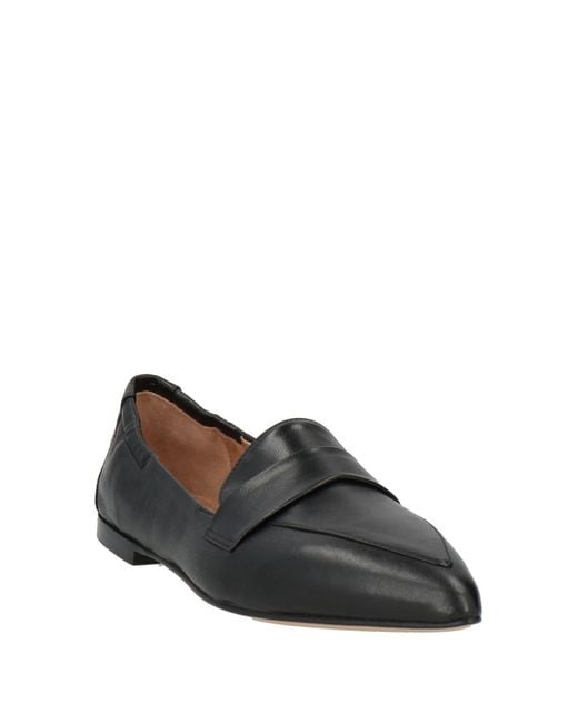 Pomme D'or Black Loafers