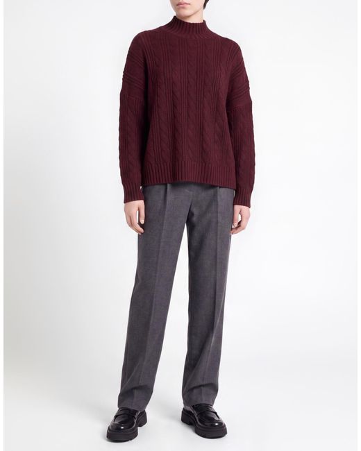 Kaos Red Jumper