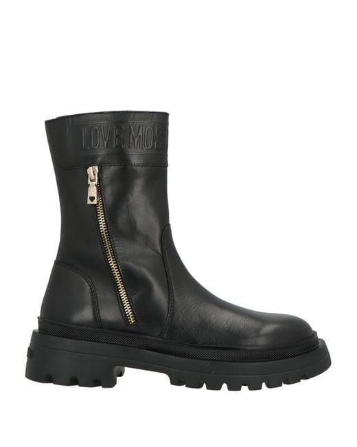 Stivaletti di Love Moschino in Black