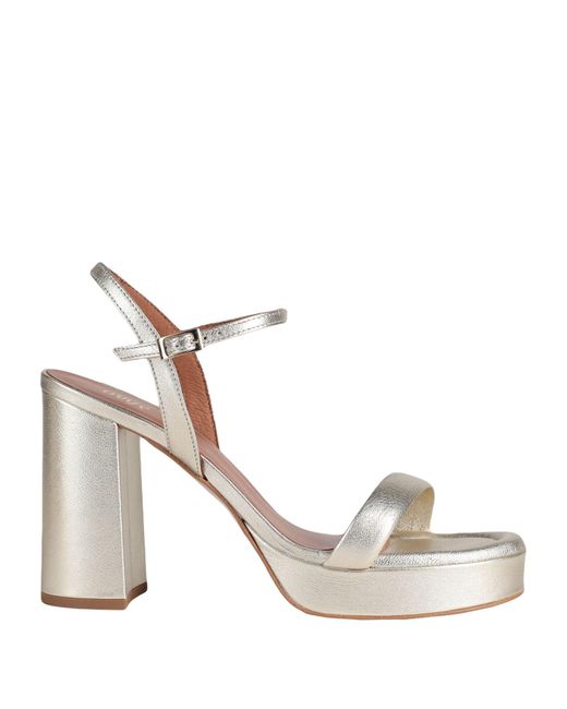 Ovyè Metallic Sandals