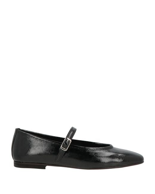 Nila & Nila Black Ballet Flats Leather