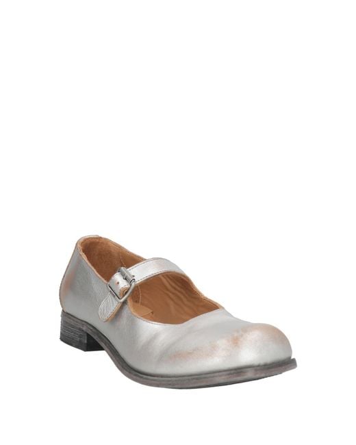 Moma White Ballet Flats
