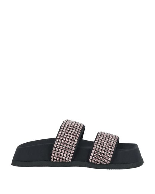 Manufacture D'essai White Sandals Textile Fibers