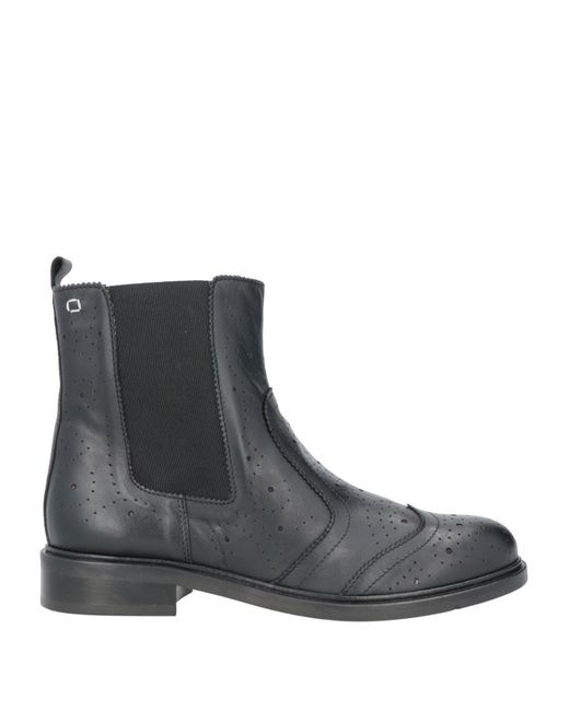 Collection Privée Black Ankle Boots