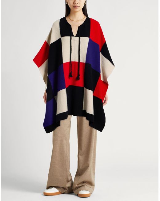 Jucca Red Cape