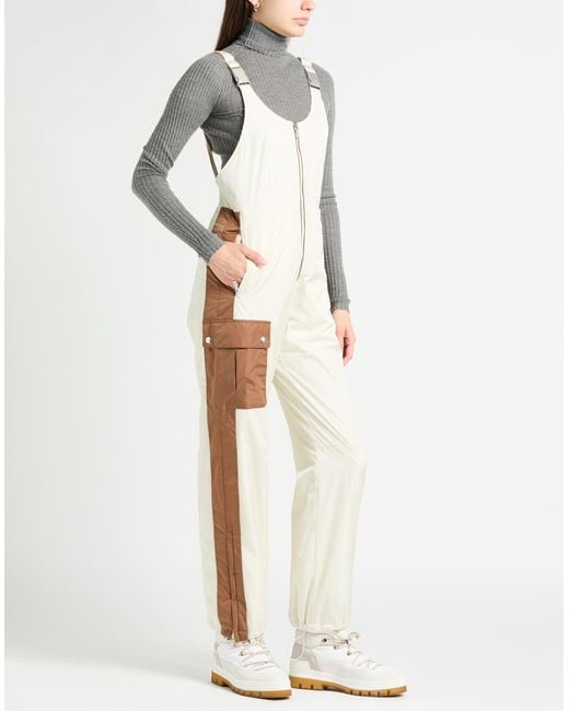 Ropa Para La Nieve Eleventy de color White