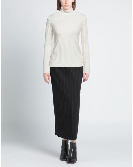 Kaos White Turtleneck