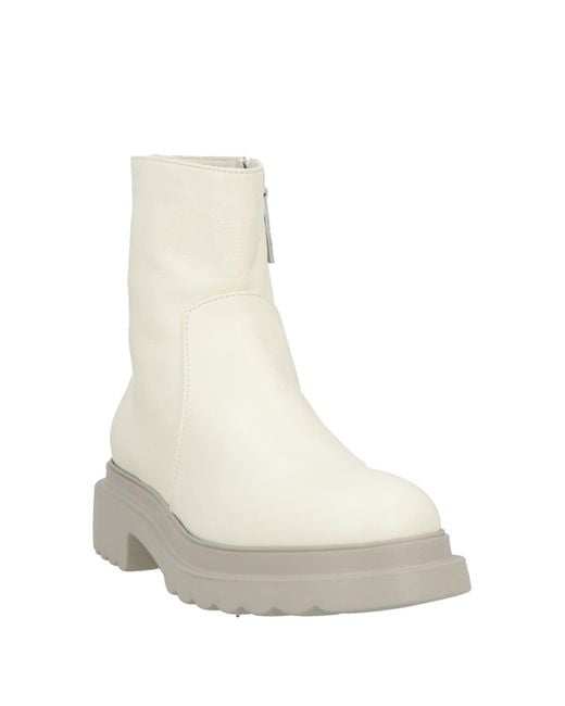 Pomme D'or White Ankle Boots