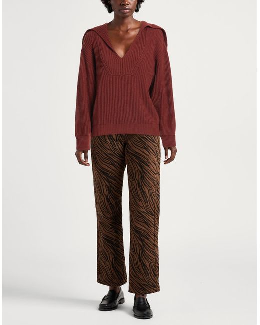 Nude Red Pullover