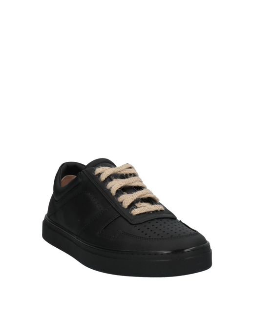 Yatay Black Trainers for men