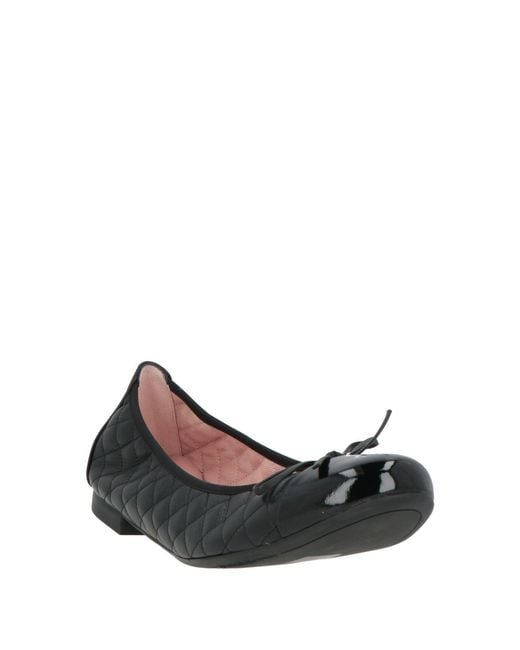 Pretty Ballerinas Black Ballet Flats