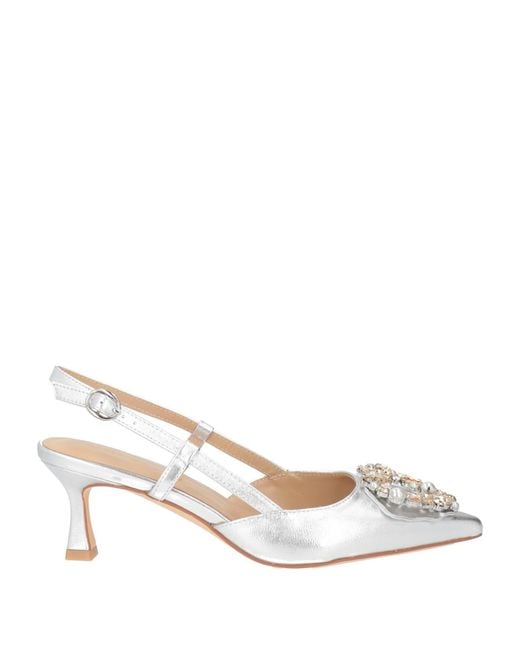 Alma En Pena. Natural Pumps